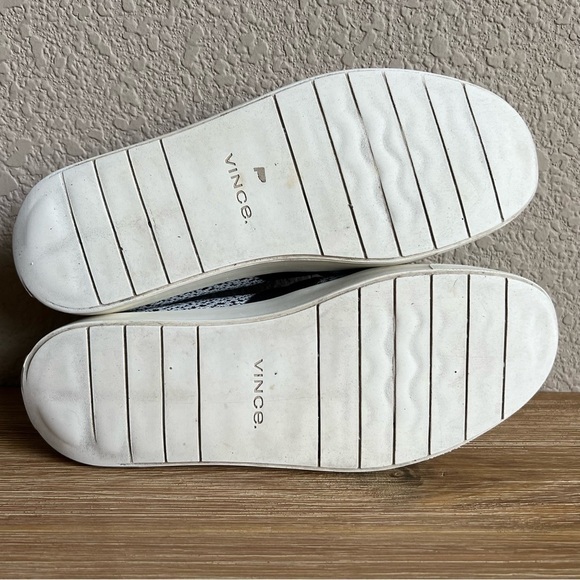 Vince Blair Black and White Slip-On Sneakers with Textured Design - Picture 10 of 10